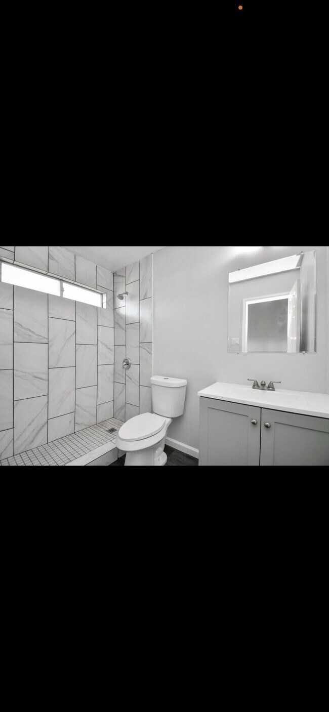 Photo - 21513 Ornella Cir