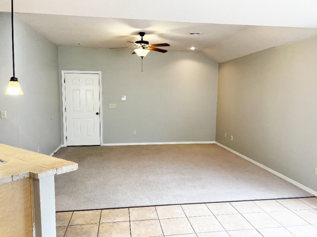 Photo - 2827 N Cassius Ln