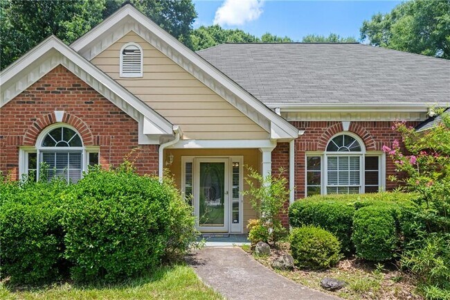 Building Photo - 2902 Bridle Creek Dr SW