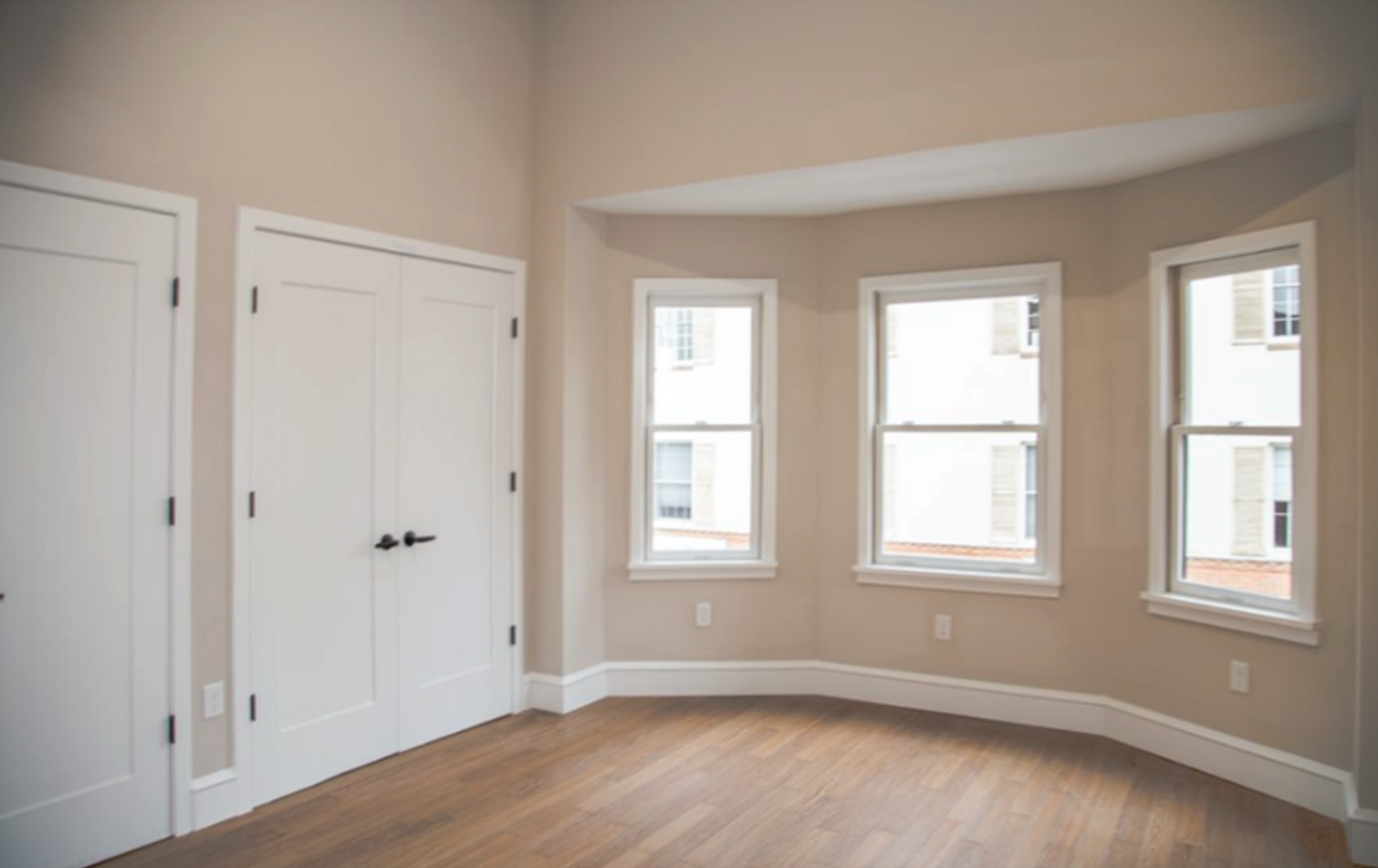 Photo - 224 W 9th St Unidad 301