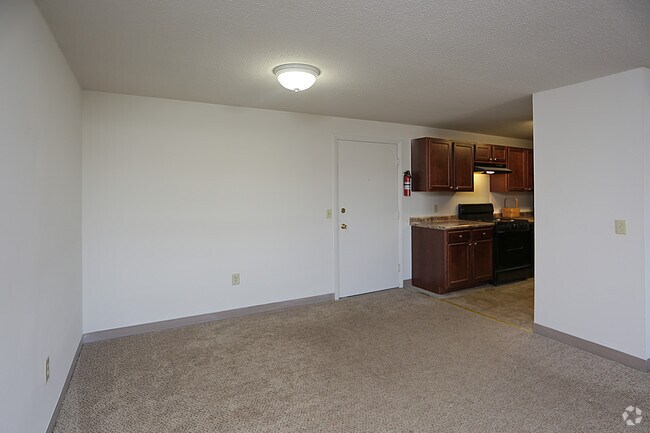 Canterbury Apartment Homes