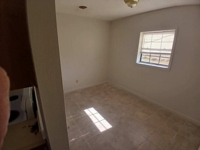 Photo - 141 S Gosnell St Unit B