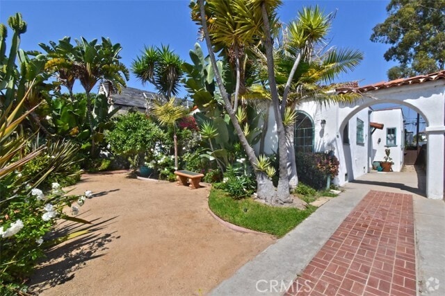Building Photo - 913 24th St Rental