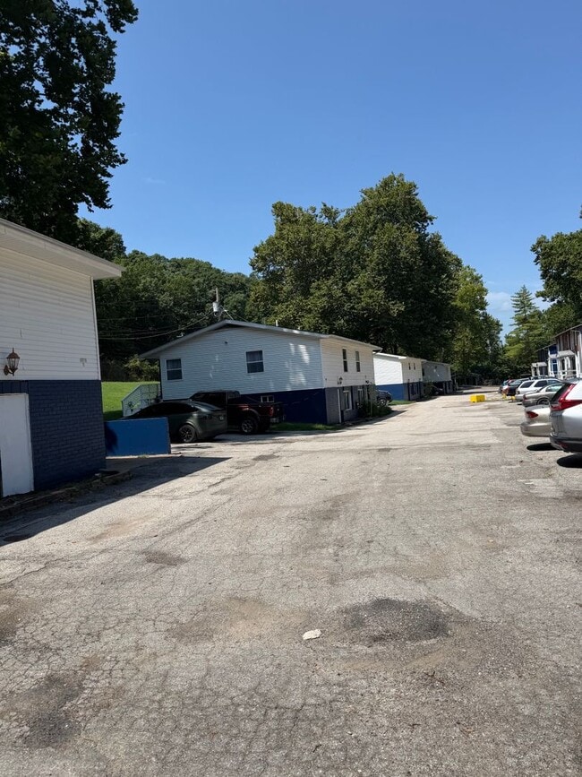 Photo - 4701 S Pointe Dr