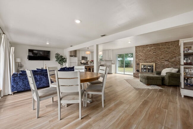 Photo - 510 Sioux Cir