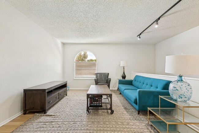 Photo - Welcome Home to this beautiful 2-bedroom, 2-bath Condo in highly sought-after Olmos Park Townhomes