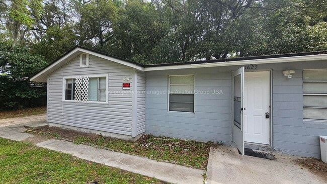 Photo - 1625 West Rd Unit 1625