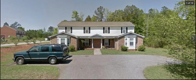 Building Photo - 122 Bach Dr Rental