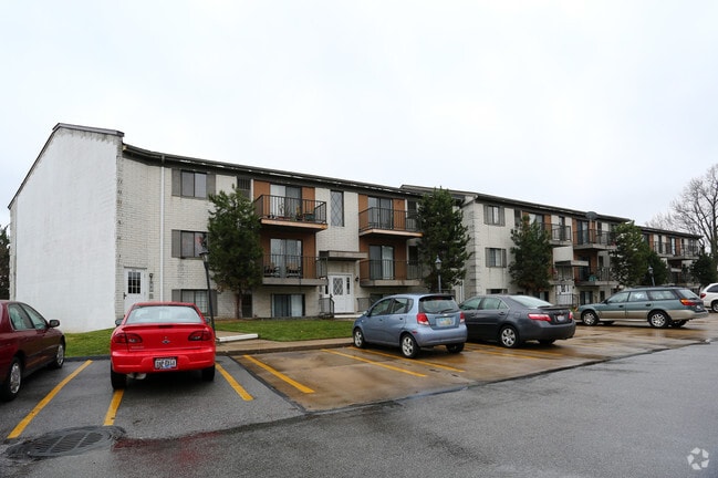 Silverwood Apartments - Silverwood Apartments