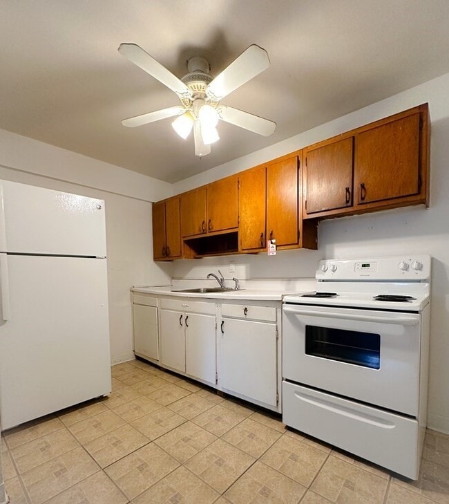 Photo - 122 Decatur St Unidad 1