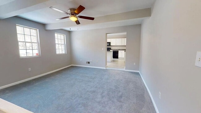 Photo - 2824 Salisbury St