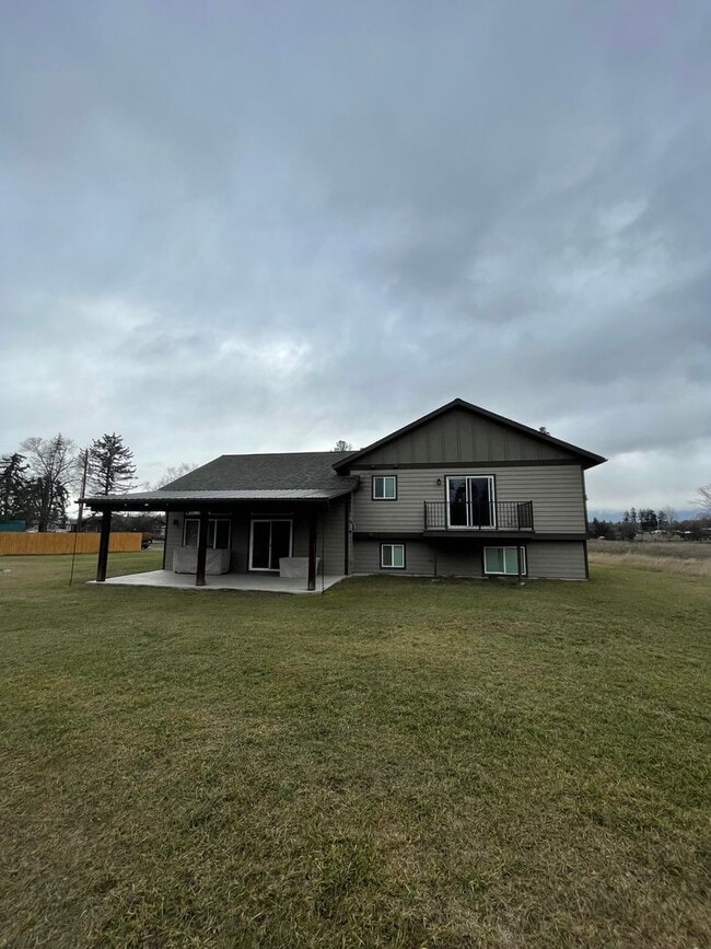 Photo - Beautiful Pet Friendly Home