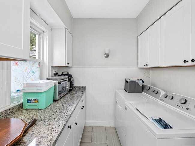 Photo - 28 Magnolia St Unit 1