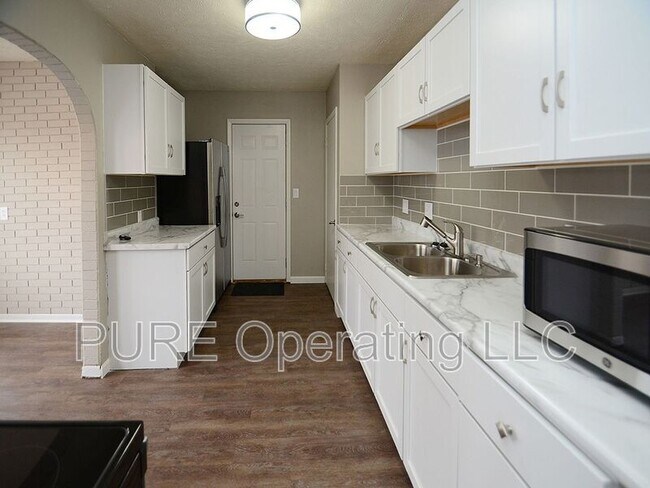 Photo - 3339 N 53rd St