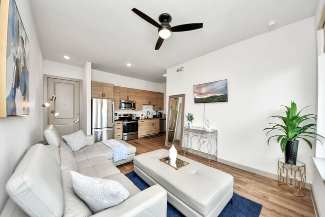 Photo - 1111 Shepherd Dr Unidad SI FL4-ID1604268P