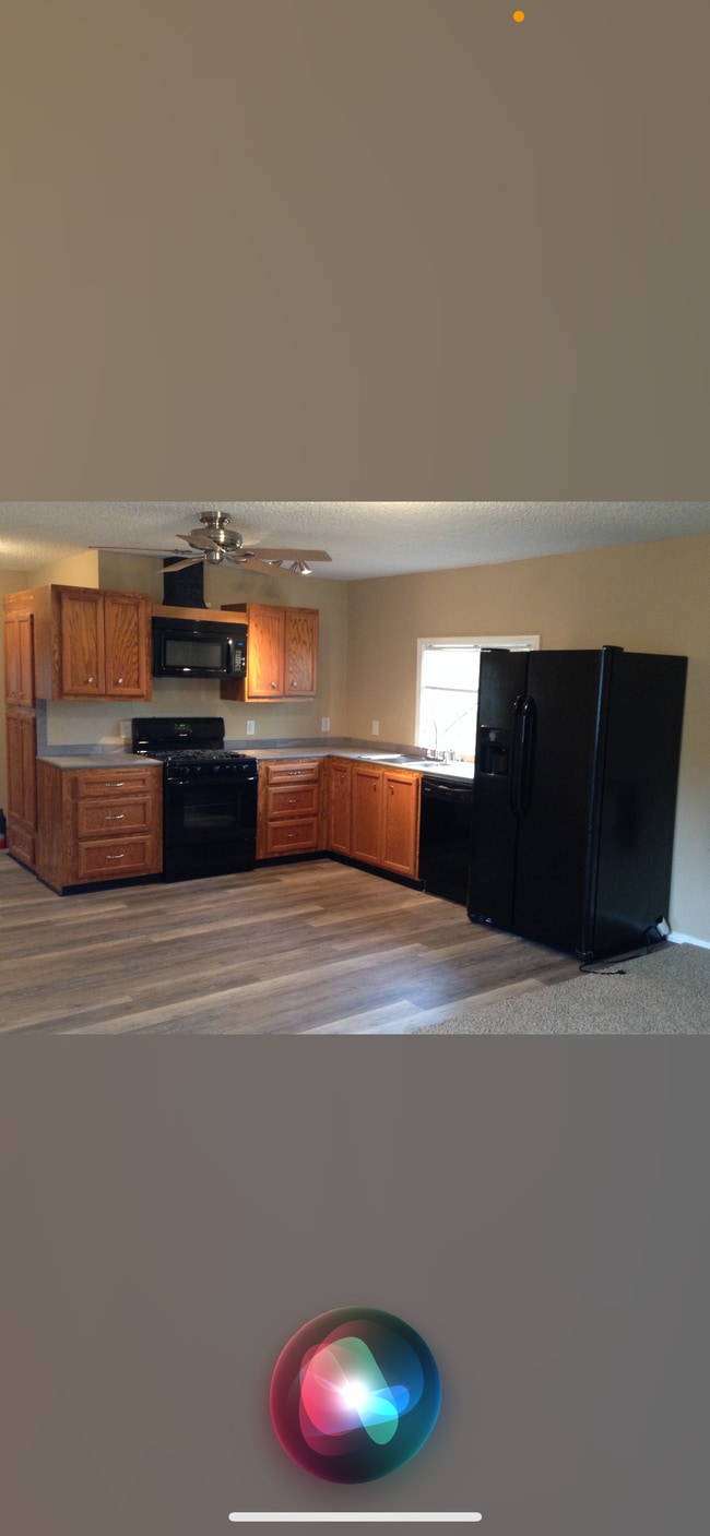 Building Photo - 17903 E Strack Dr Unit Garage Apt