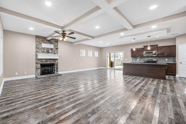 Building Photo - 1151 Eagle's View Dr