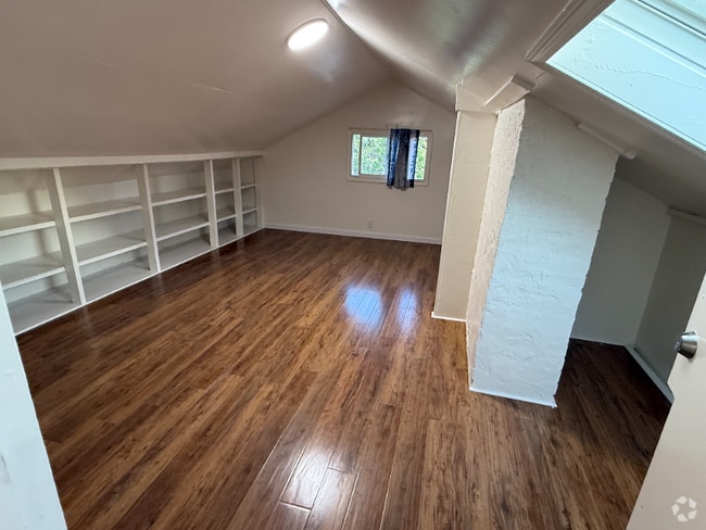 Building Photo - 2344 Fulton St Rental