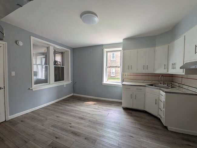5520 W 24th St Unit 1