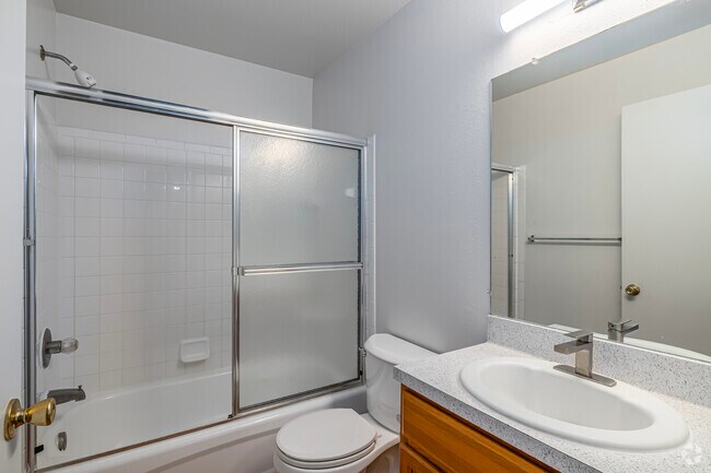 3BD, 2BA - 1638SF