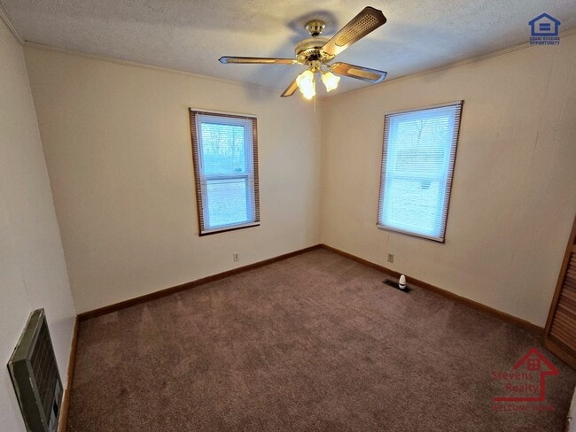 193 Schelley Rd