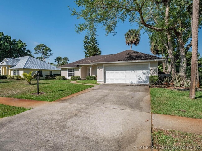 Photo - 141 39th Dr