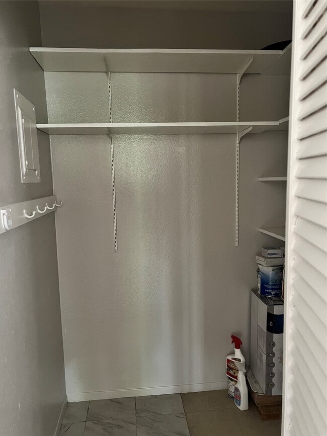 Photo - 5001 Lamonte Ln Unit 10