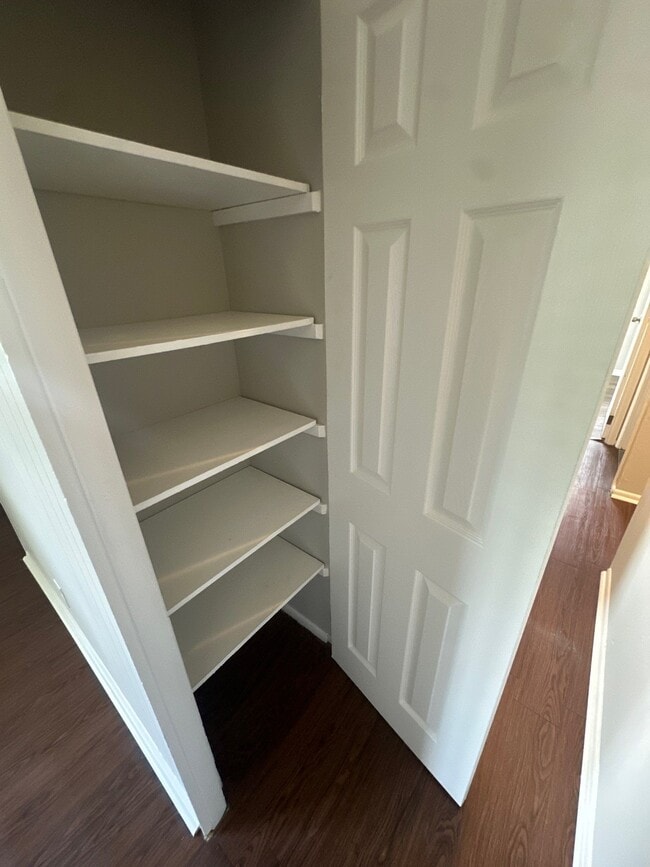 Photo - 8315 Meadowlark Dr