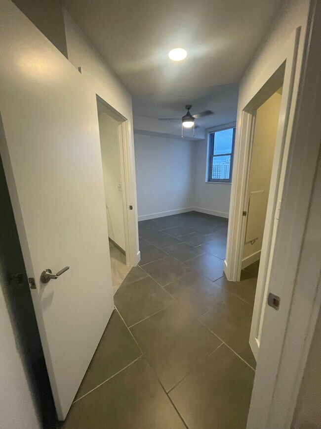 Photo - 480 NE 29th St Unit B3