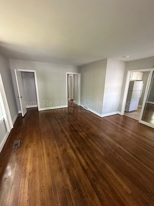 Photo - 1412 Chelsea St