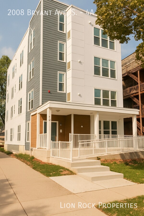 Photo - 2008 Bryant Ave S Unidad 4A