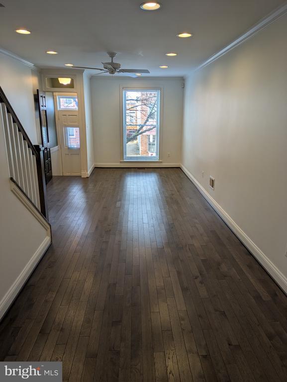 Photo - 509 S Clinton St Townhome