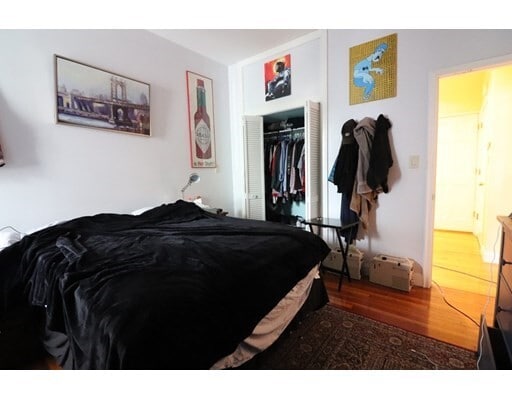 Photo - 9 Cygnet St