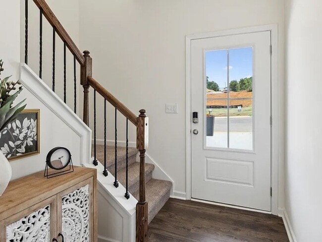 3719 Wyatt Wy