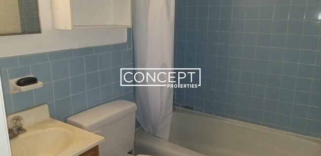 Photo - 61 S Huntington Ave Unidad 301