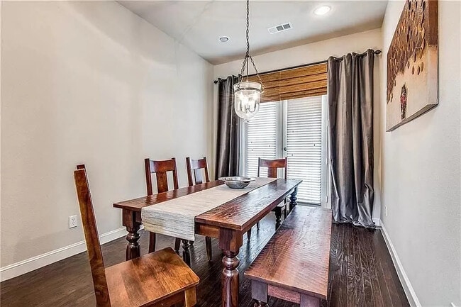 Photo - 6710 Estrella