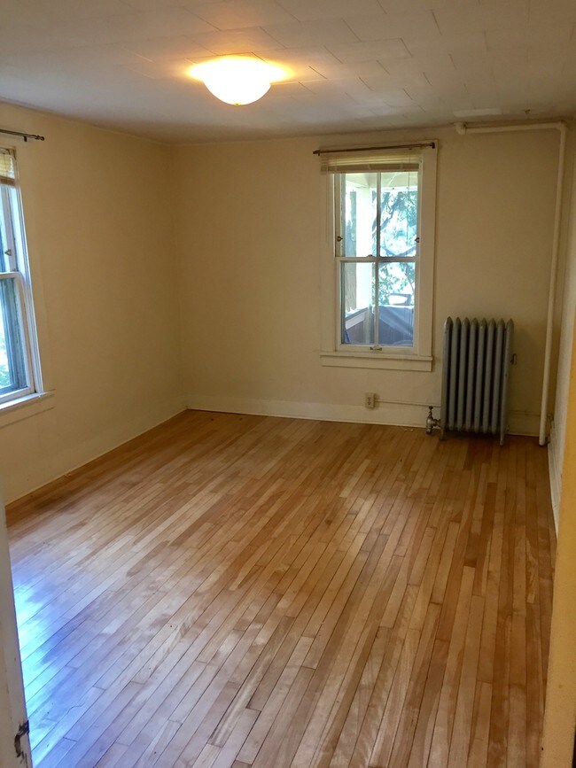 Photo - 2806 Willard Ave Unit 1