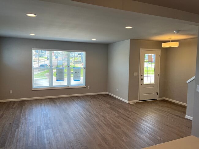 Photo - 2024 Tori Frost Dr