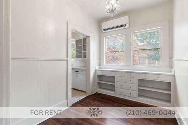 Photo - 1618 W Kings Hwy