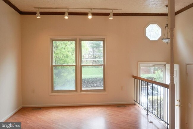 Photo - 9 Polk Ct