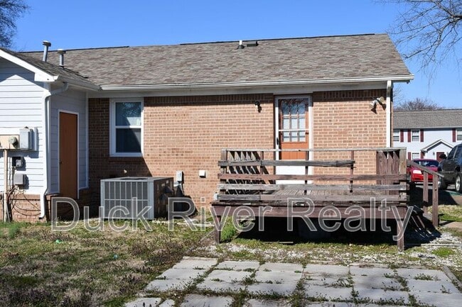 Photo - 213 Hunter Dr Unit A