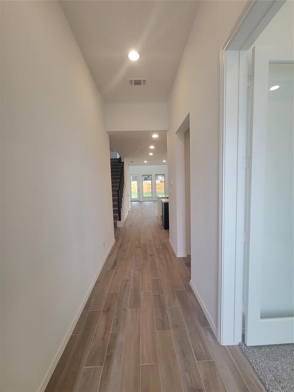 Photo - 705 Tradewinds Wy