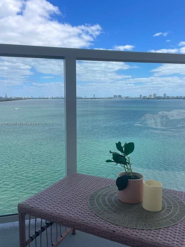 Photo - 3301 NE 5th Ave Unit 1010