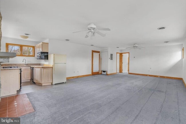 Photo - 217 N Providence Rd