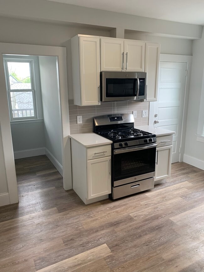 28 Ripley Rd Unit 3