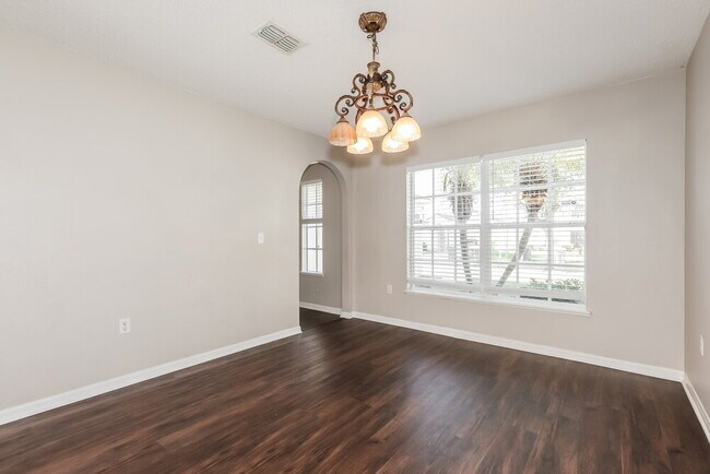 Photo - 1707 Alhambra Crest Dr