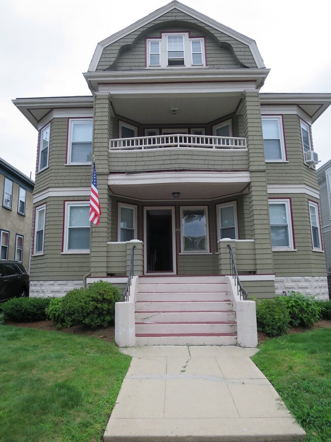 Building Photo - 210 Powder House Blvd Unit 1