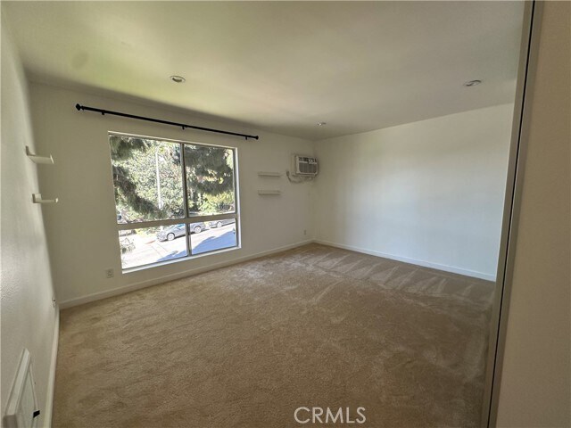 Photo - 1222 N Olive Dr
