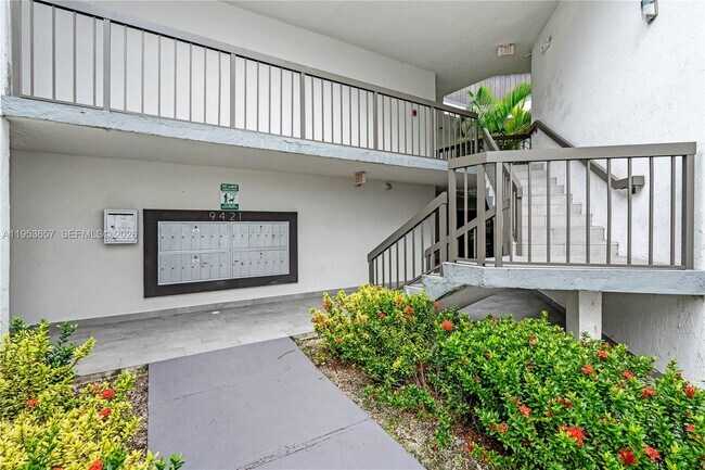 Photo - 9421 Fontainebleau Blvd Unit 101-35