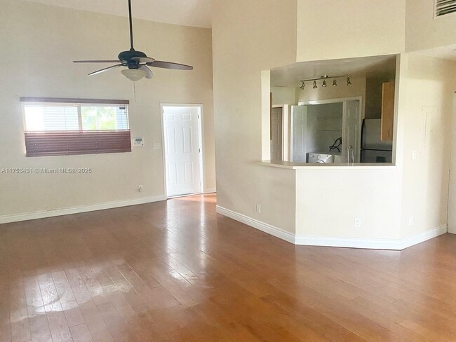 Photo - 3461 NW 44th St